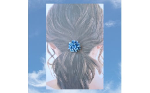 紫陽花 ブルー革花ポニーフック /レザーアクセサリー/夏 ヘアアクセサリー