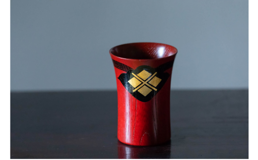 秀衡カップ3個　(朱・黒・木目) / 漆器 お酒 ジュース おちょこ ぐいのみ グラス 食器 漆塗 うるしぬり 手塗り 木製 伝統工芸品 和 お正月 高級 結婚 新築祝い お祝い 贈答 贈り物 プレゼント ギフト 香典返し お返し おもてなし