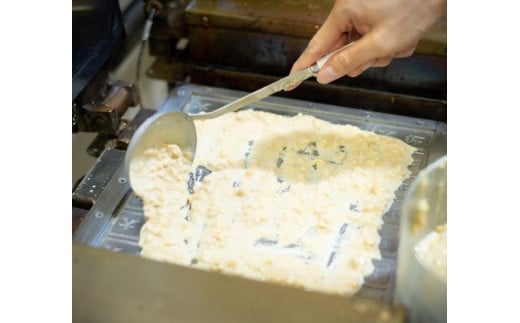 ピーナツせんべい(特装箱)／有限会社 大社煎餅 大社せんべい お土産 手土産 お菓子 焼き菓子 和菓子 洋菓子 ギフト お取り寄せ ピーナッツ クッキー 諏訪 【15-03】