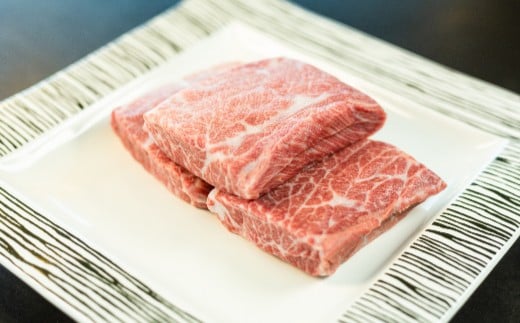 純国産　極み馬刺し（バラ肉）300ｇ