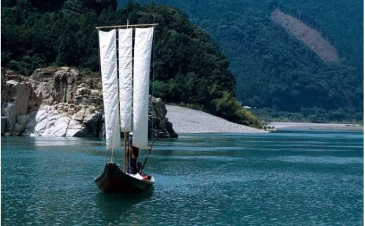 世界遺産 川の参詣道 熊野川 「三反帆」 川舟乗船 ツアー ペアチケット / 体験 体験型 体験チケット 観光 自然 川舟 乗船 歴史 チケット 予約 世界遺産 熊野古道 三重県 紀宝町