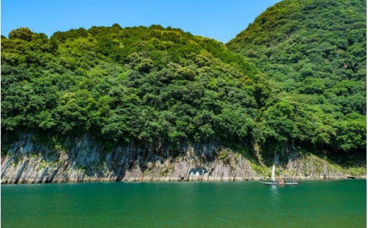 世界遺産 川の参詣道 熊野川 「三反帆」 川舟乗船 ツアー ペアチケット / 体験 体験型 体験チケット 観光 自然 川舟 乗船 歴史 チケット 予約 世界遺産 熊野古道 三重県 紀宝町