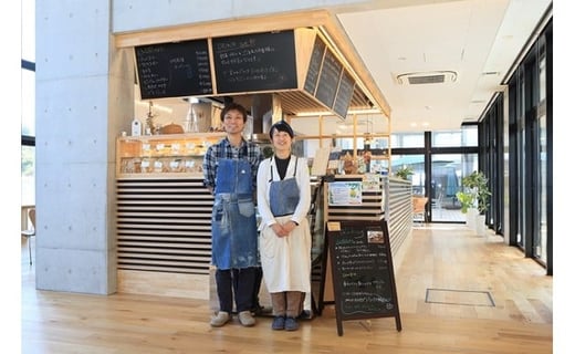 地元Cafeで大人気のベイクドチーズケーキ【B112】