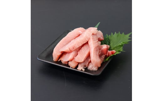 ～四国一小さなまち～ 天然マグロ（赤身・中トロ 各1kg）4ヶ月定期便 まぐろ 鮪 中とろ 刺身 刺し身 さしみ 魚 魚介 海鮮 海鮮丼 寿司 海の幸 おかず おつまみ 惣菜 おいしい