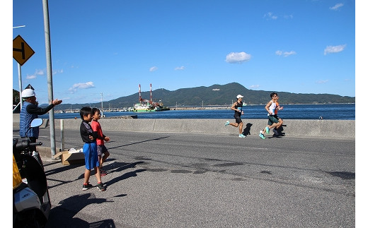 B-13　第２回上関海峡ゆうやけマラソン大会参加権（3kmファンラン）および海鮮バーベキュー【上関海峡ゆうやけマラソン大会実行委員会】