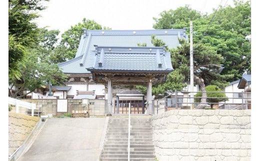 長福寺　正面から