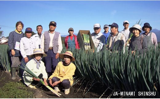 画像等の無断転載・無断使用を固く禁じます。農家の皆さまが丹精込めて育てていらっしゃいます。