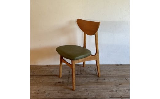 Karl Dining Chair ランド オリーブ ミディアムブラウンフレーム＜SWOF＞【1547402】