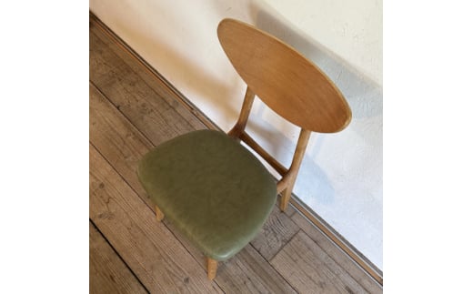 Karl Dining Chair ランド オリーブ ミディアムブラウンフレーム＜SWOF＞【1547402】