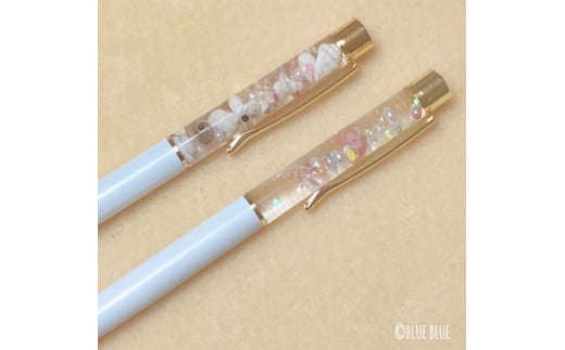 貝殻＆サンゴ入り 海のハーバリウム風ボールペン(黒インク/1.0mm))　ホワイト 白 2本セット 文房具 文具女子 ハンドメイド オリジナル かわいい おしゃれ ギフト プレゼント【R01219】