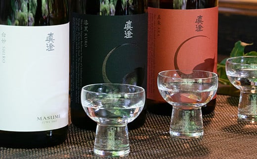 【 諏訪五蔵 】 蔵元 こだわり の 銘酒 フラッグシップ720 (ASK-720) 3本 セット ( 720ml × 3本 ) ／ 宮坂醸造 日本酒 山廃純米吟醸 真朱 AKA 純米吟醸 漆黒 KURO 純米吟醸 白妙 SHIRO 飲み比べ 真澄 信州 長野県 諏訪 諏訪市 【34-09】