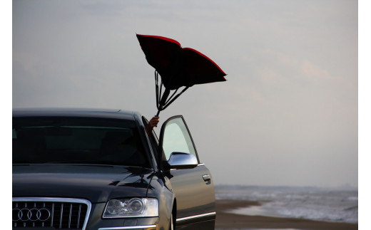 逆に開く傘　ＧＡＸ　UMBRELLA　Ｇ－１Ｓ 　色：赤×グレー