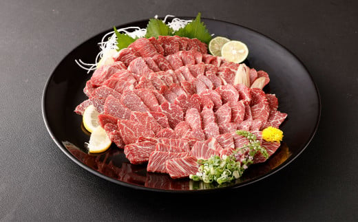 熊本 馬刺し 上霜降り トロ 1kg (50g×20個) 馬肉 たれ 生姜