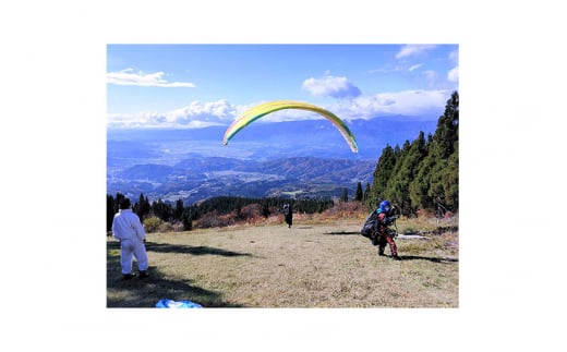 パラグライダー利用券「タンデム体験コース」 しらたかスカイパーク 山形