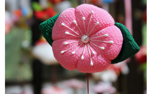 花の一例です。（※生地の色味や柄は１つ１つ異なります）