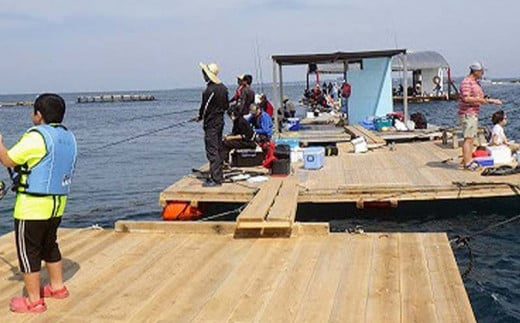 もとぶ町で釣りまくり！【宿泊】プラン　1泊1食4名（イカダ釣り・美ら海水族館・ランチ付）