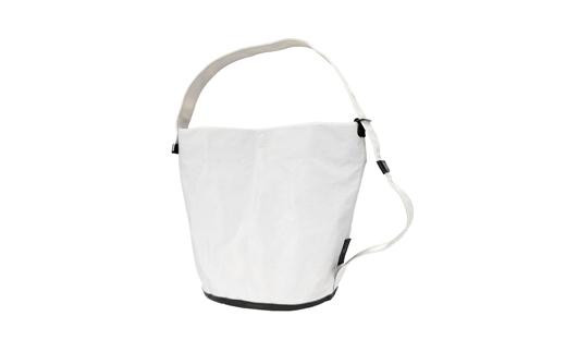 豊岡鞄　TUTUMU Bucket（S3800）オフホワイト