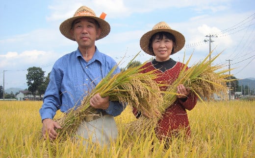 【令和6年産新米】【オーガニック米】遠藤さんの「つや姫」10.5kg(精米5kg×1袋&玄米5.5kg×1袋)_A139(R6)