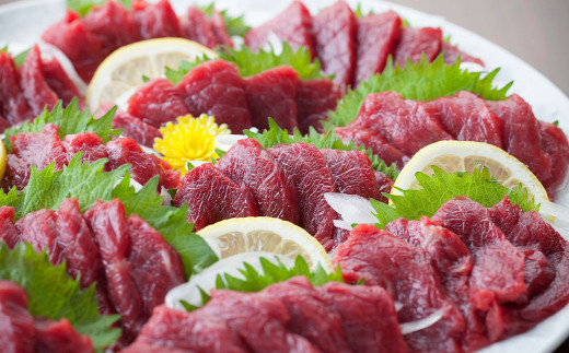 【カナダ産】赤身 1kg 馬刺し 馬肉 たれ 生姜