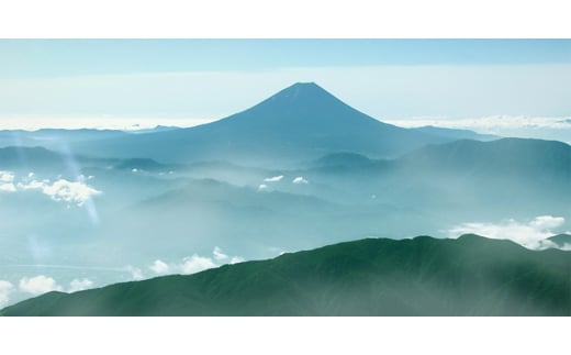 ＜世界遺産富士山＞富士講の歴史をたどる富士山吉田口登山道ガイド付トレッキングツアー参加券(ペア)【1240603】