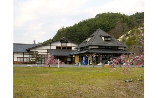 まつたけ小屋　アウトドア広場　梅松苑