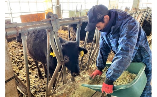 餌に含まれる栄養や、与える量にもこだわっています。