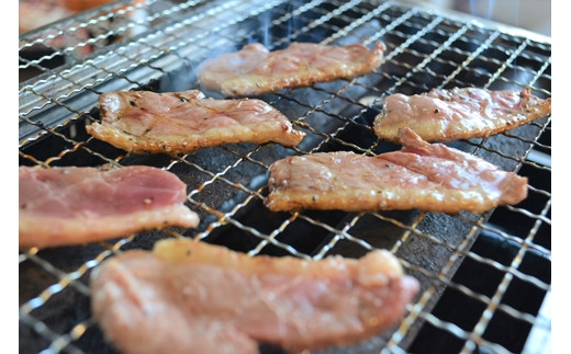 北海道岩見沢産フランス鴨ロース・もも肉詰め合わせ＜配送地域限定：沖縄・離島不可＞【55006】