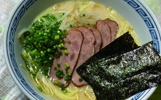 麺が本物 井上のらーめん 二人前 スープの素付 【九州 佐賀県 名産品 神埼めん 麺が本物 神の白糸 らーめん 豚骨スープ】(H057111)