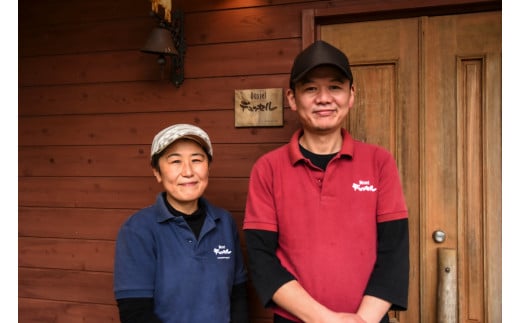 小国町の食肉加工のプロ「デュッセル」の杉本さんご夫妻