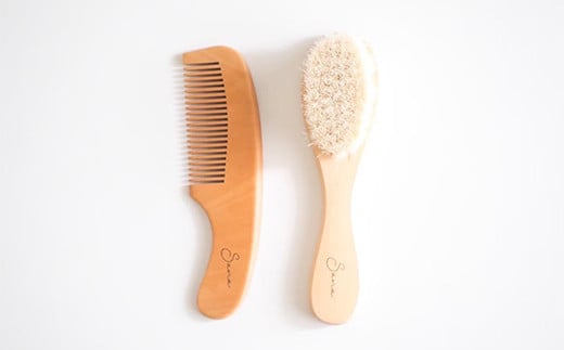 ＜刻印あり＞ hairbrush&combset ギフトセット (ブラシ・コーム) 名入れ 木製 ヘアブラシ コーム セット 櫛 贈り物 ギフト ブナ F20E-965