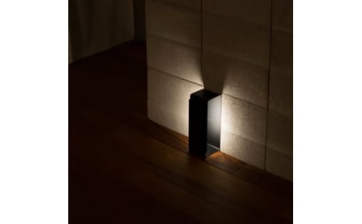 LIGHT SHELF - BLACK ＜ LED照明器具 ＞【1401452】