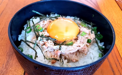 松葉ガニ名産地　兵庫県新温泉町の松葉ガニのかに身詰め合わせ　約150g×4　高級　松葉がに　ほぐし身