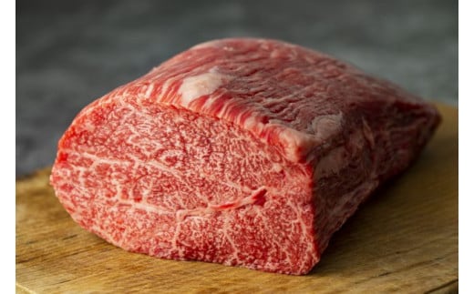 【近江牛 ステーキの会【梅】定期便(全4回) 】肉 牛肉 ブランド牛 三大和牛 和牛 黒毛和牛 贈り物 ギフト プレゼント 滋賀県 竜王