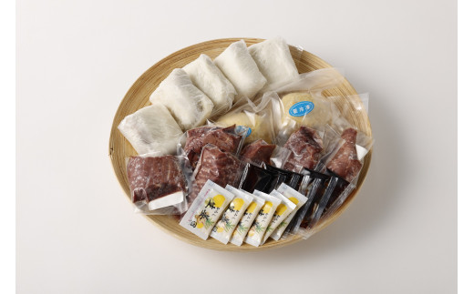 【熊本特産品グルメセット】 馬刺し (300g)・からし蓮根（160g）・いきなり団子 5個