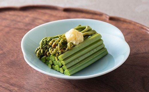 山形県産わらび一本漬け風（醤油漬け）3個セット 山菜 ご飯のお供 おつまみ 肴 お茶請け わらび 東北 F3S-1444