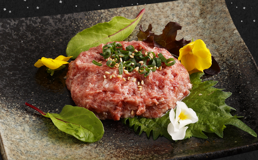 馬刺し 桜うまトロ ( ネギトロ ) 合計 約720g タレ付き 馬肉 小分け 丼ぶり 寿司 サラダ 生食肉 冷凍