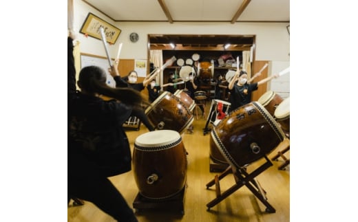 ＜楽土庵宿泊+越中いさみ太鼓見学付き＞土の部屋、夕朝食付き(富山イタリアン)ペア宿泊券【1446932】