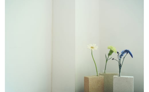 フラワーベース Clay Flower Vase (SAND) 瑞浪市 / 織部製陶 花瓶 一輪挿し 陶器 ガラス [AZAO002]