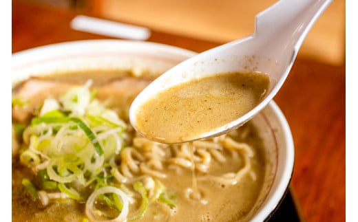 『津軽の味 煮干しラーメン』中華そば文四郎 煮干し中華セット｜らーめん 煮干 中華 麺 スープ チャーシュー ラーメンセット にぼし 濃厚煮干中華 煮干中華 取り寄せグルメ こってり あっさり [0737]