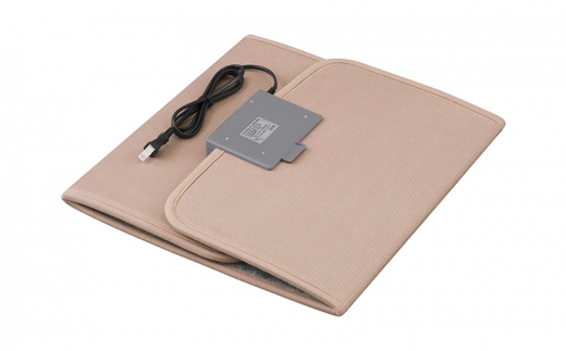 パネルヒーター 折りたたみ デスクパネルヒーター APH-16B-P  アイリスオーヤマ 省エネ ヒーター 折り畳み 暖房 デスクワーク 寒さ対策 コンパクト スリム 足元 安全 自動OFF 冬物家電 アプリコット ピンク