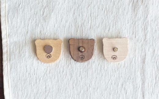 【シナ】しろくまのマグネット 1点 手彫り 木製 糸島市 / しろくも工房【いとしまごころ】 [AEO013-1]