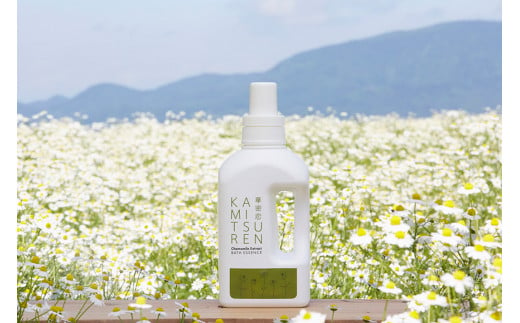 華密恋 国産 カモミールの薬用 入浴剤 1500mL [30日分] / カミツレ研究所 / 長野県 池田町 [1056924] カモミール 入浴剤 薬用 赤ちゃん 肌荒れ ニキビ あせも