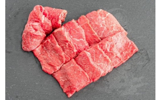 【経産牛モモ】モモ肉は脂肪が少なくくせのない赤身、あっさりした味わいと言われています。焼肉用でお届け。