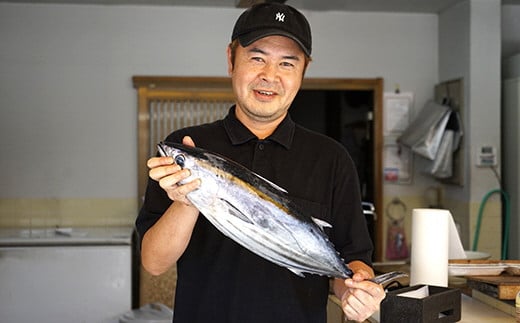 60.-(5) 本場 高知の初カツオと戻りカツオのたたき定期便 2節セット×2回