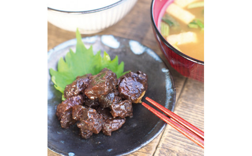 クジラ詰め合わせセット （くじらの金山寺みそ煮込み、くじら山椒角煮（口紙））【kin010】