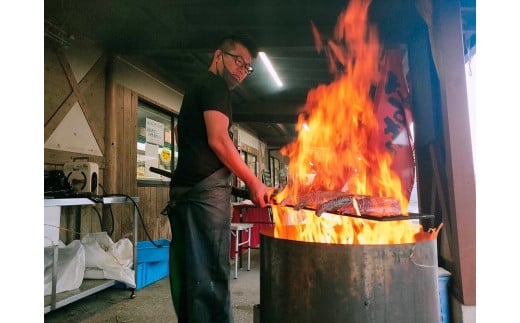 至高の藁焼きカツオのたたき(１節 300g～400g) 特製タレ 専用塩 ちびからりん 薬味付 5点セット（中サイズ）冷蔵 生 鰹 刺身 お刺身 高知 海産 鰹のタタキ カツオたたき 高知 名物 タタキ 【R01140】