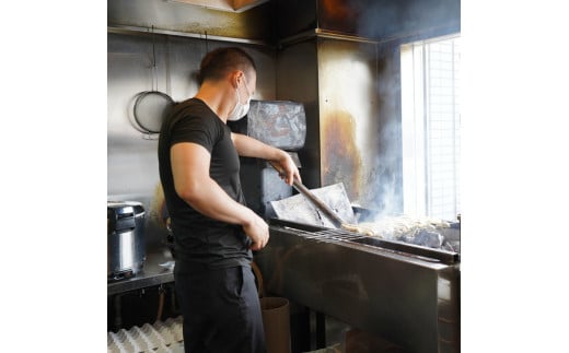 [冷蔵配送] 備長炭手焼き国産うなぎ2尾 (1尾あたり160g～170g)名店 鰻 ウナギ うな丼 鰻丼 冷蔵 クール便 ひつまぶし 丑の日 簡単調理※北海道・沖縄・離島への配送不可[3563] 