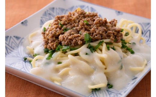 Eeemoレシピ例★「豆乳と肉みそのカレーそば」