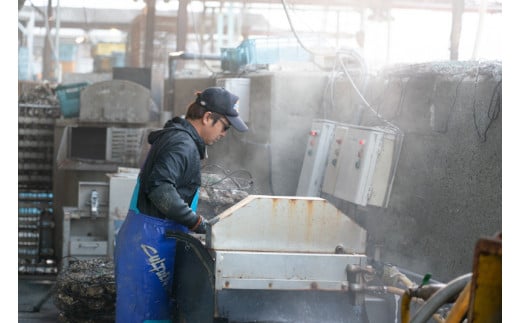 【予約商品】牡蠣 詰め合わせ 殻付き 15個 むき身 500g 広島県産 新鮮 全国配送  濃厚リピート【配送不可：離島】【配送時期：1月上旬～3月下旬】