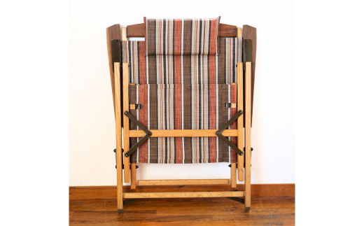 折りたたみチェア OUTSIDE IN KachaKacha Mid Chair - Clay Stripe （カチャカチャミッドチェア-クレイストライプ） 木製 折りたたみアウトドアチェア アウトドア用品 キャンプ用品 燕三条製 [OUTSIDE IN] 【132S007】